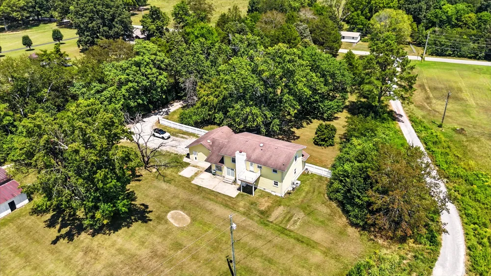 1840 Lockmiller Rd Estill Springs, TN 37330