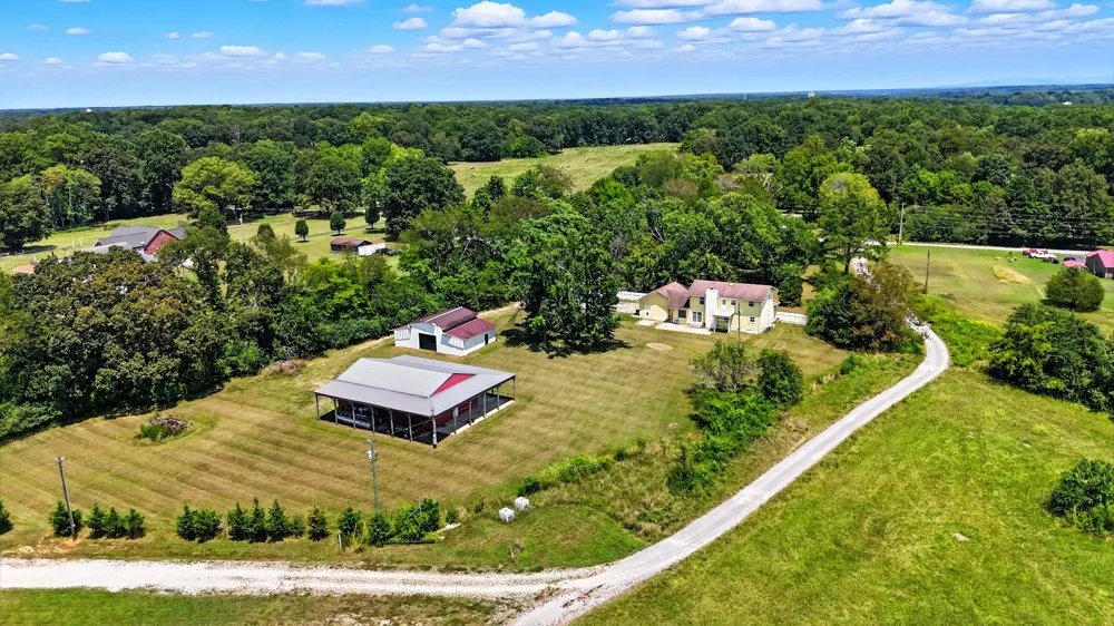 1840 Lockmiller Rd Estill Springs, TN 37330