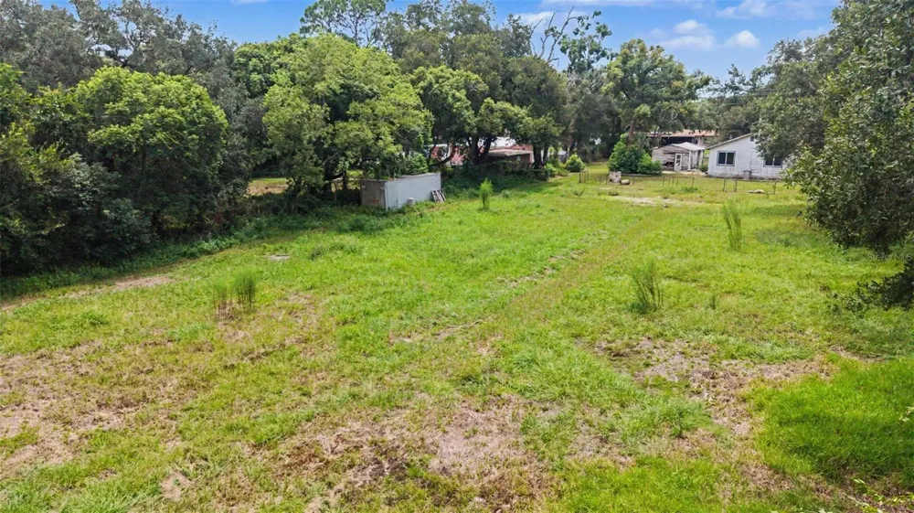 7208 E 21ST AVENUE Tampa, FL 33619