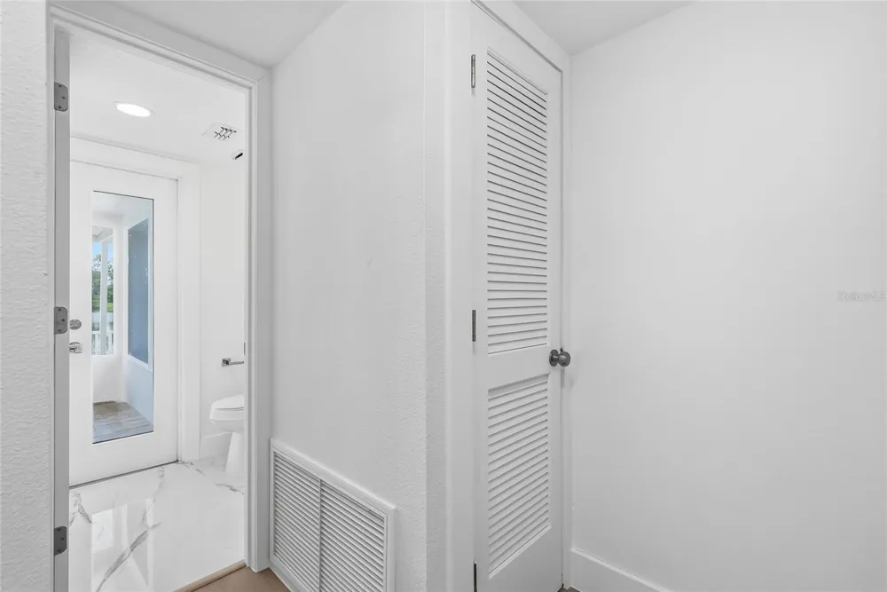 1494 85TH AVENUE St Petersburg, FL 33702