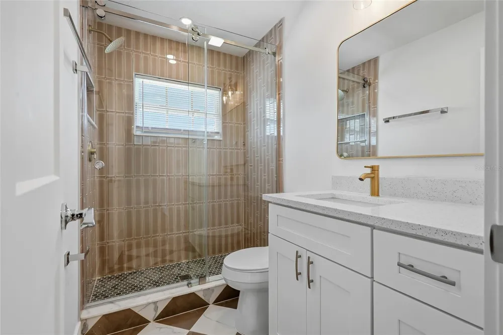 1494 85TH AVENUE St Petersburg, FL 33702