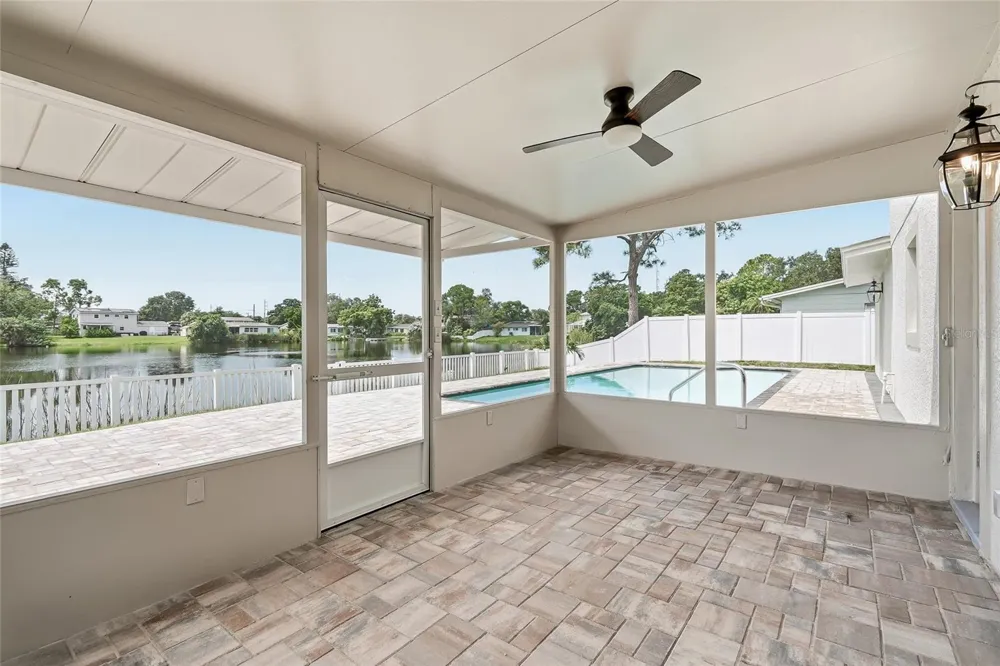 1494 85TH AVENUE St Petersburg, FL 33702