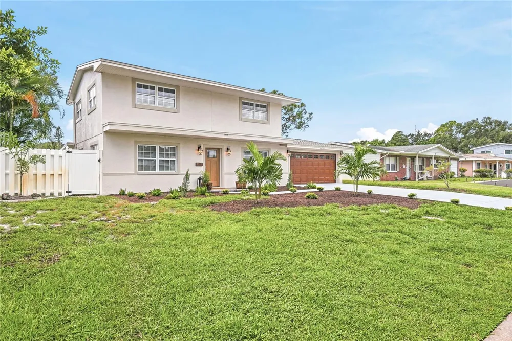 1494 85TH AVENUE St Petersburg, FL 33702