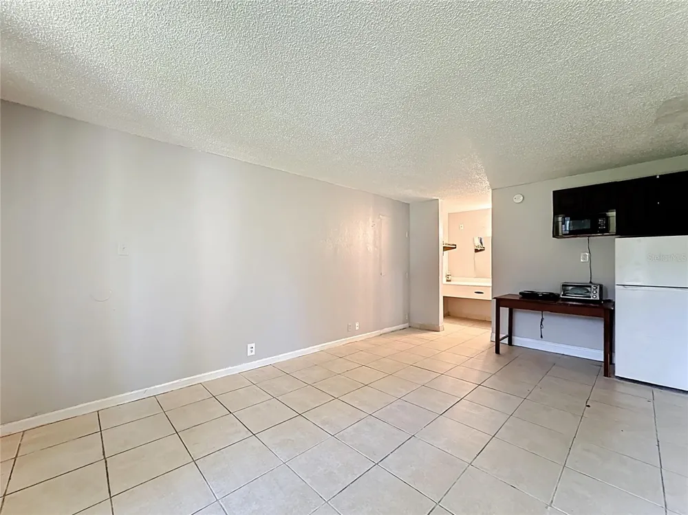 7900 S ORANGE BLOSSOM TRAIL #1108 Orlando, FL 32809