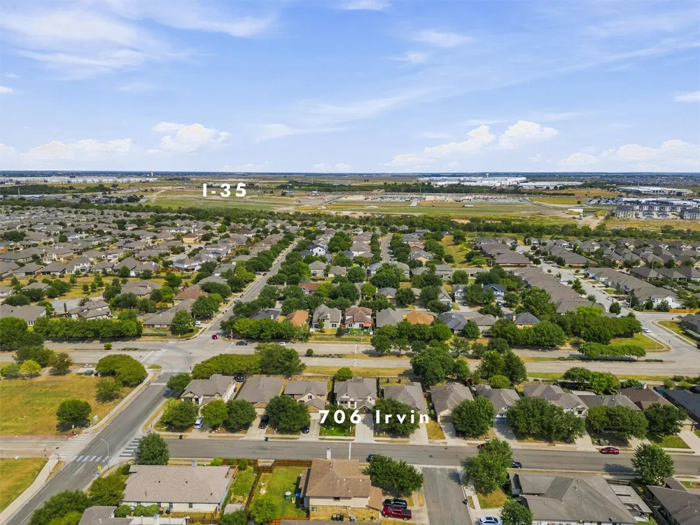 706 Irvin Drive San Marcos, TX 78666