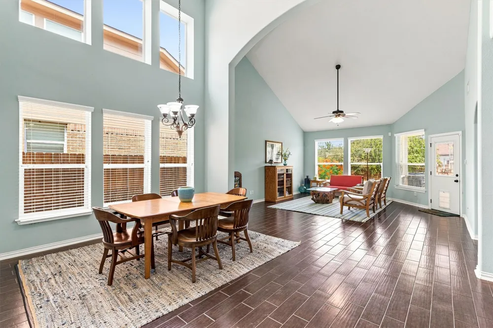 706 Irvin Drive San Marcos, TX 78666