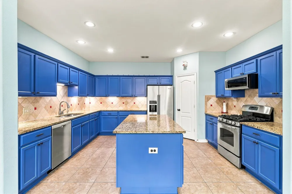 706 Irvin Drive San Marcos, TX 78666