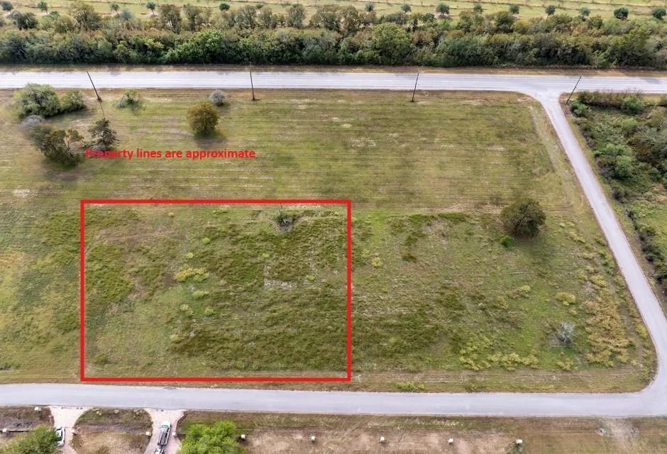 W Broncho Rd Road Simonton, TX 77485