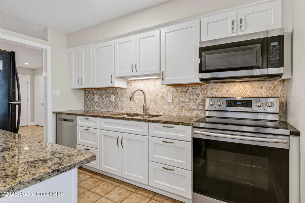 1690 Muldrew Avenue Melbourne, FL 32935