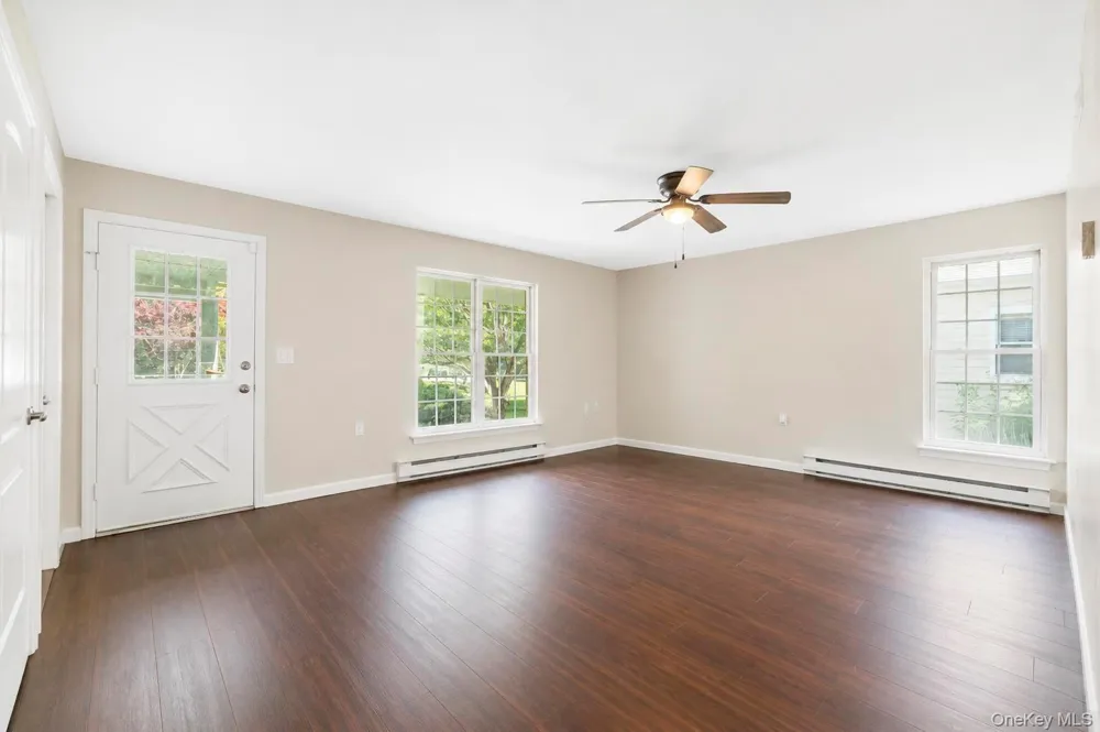 232 Belfast Lane Ridge, NY 11961
