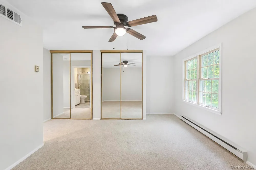 232 Belfast Lane Ridge, NY 11961