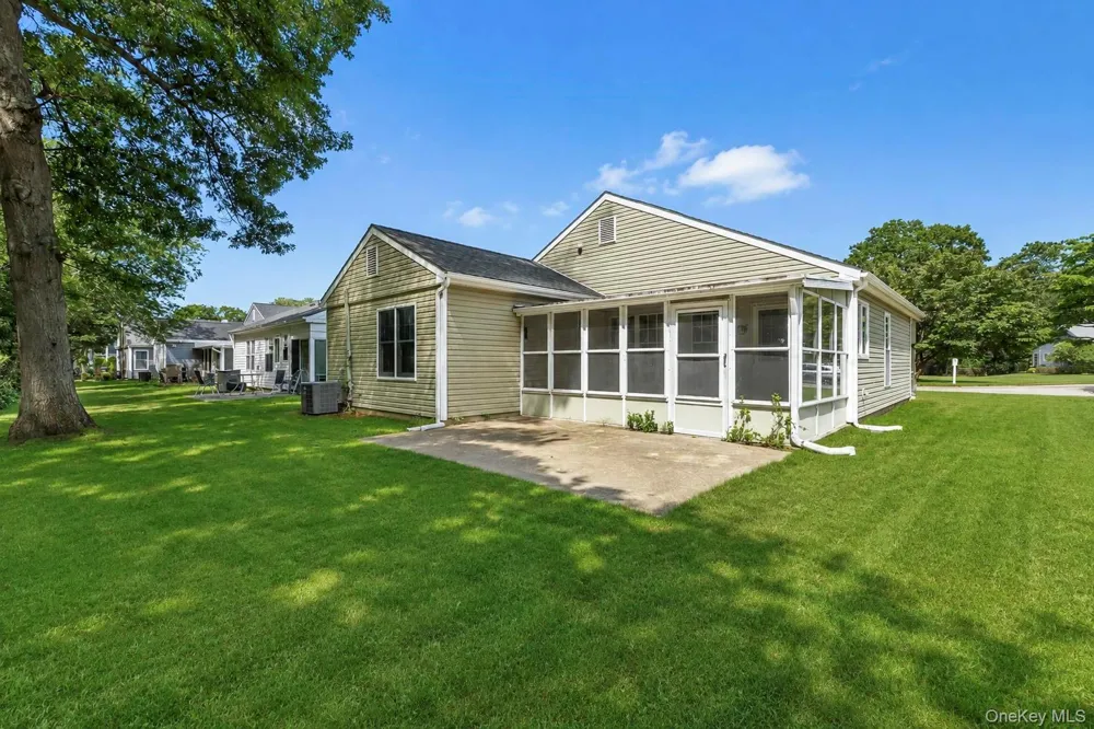 232 Belfast Lane Ridge, NY 11961
