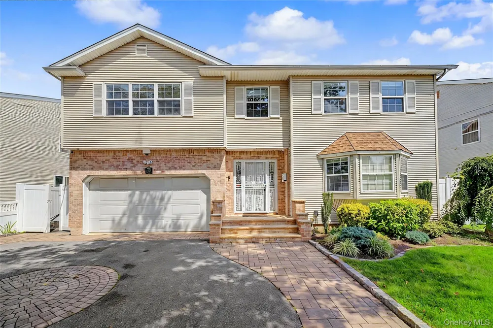 2455 7th Avenue East Meadow, NY 11554