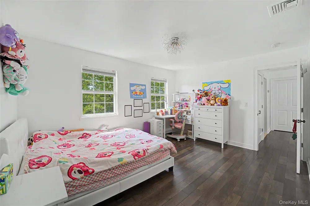 2455 7th Avenue East Meadow, NY 11554