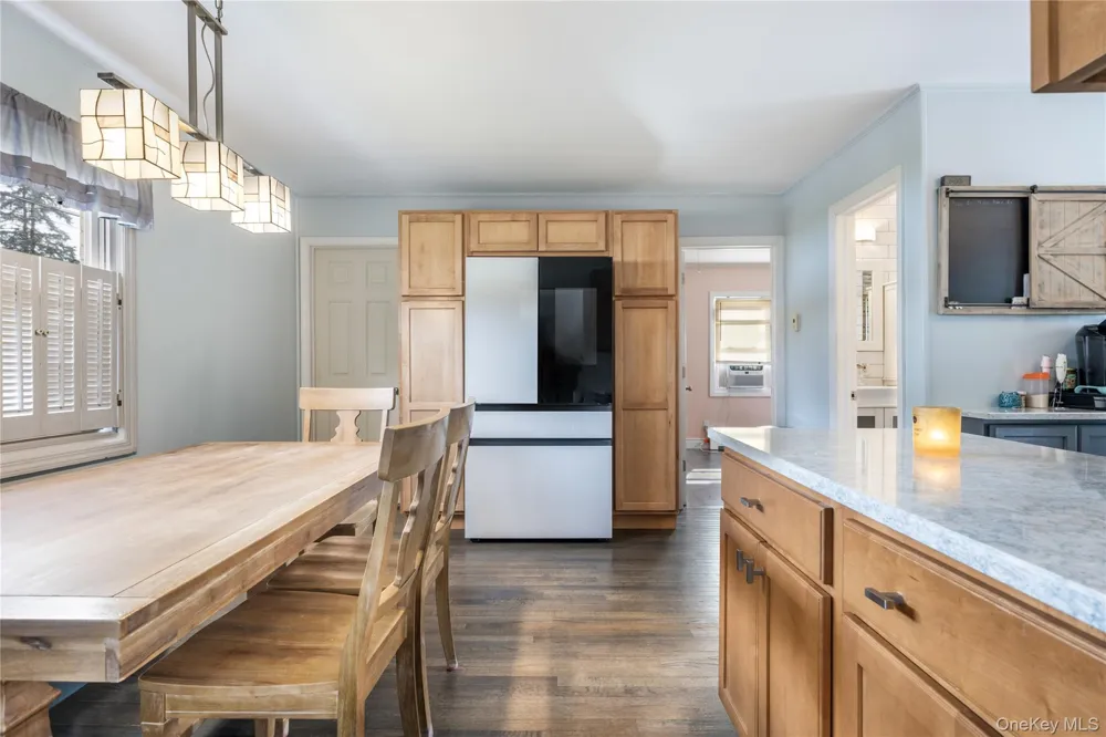 16 12th Street Ronkonkoma, NY 11779