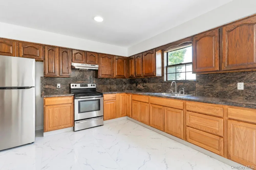 43 harrison drive Shirley, NY 11967