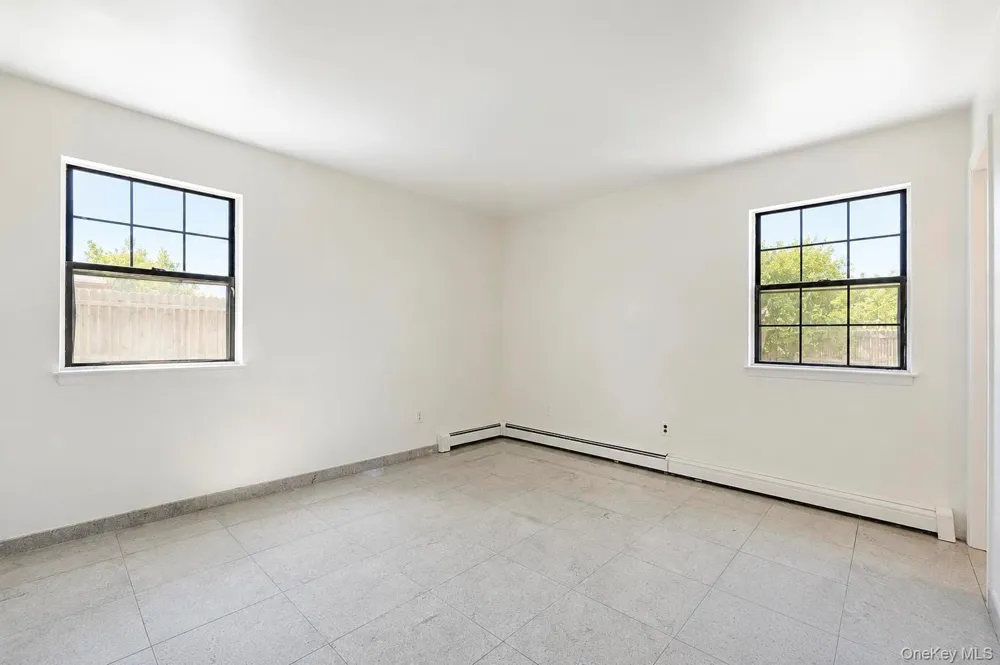 43 harrison drive Shirley, NY 11967