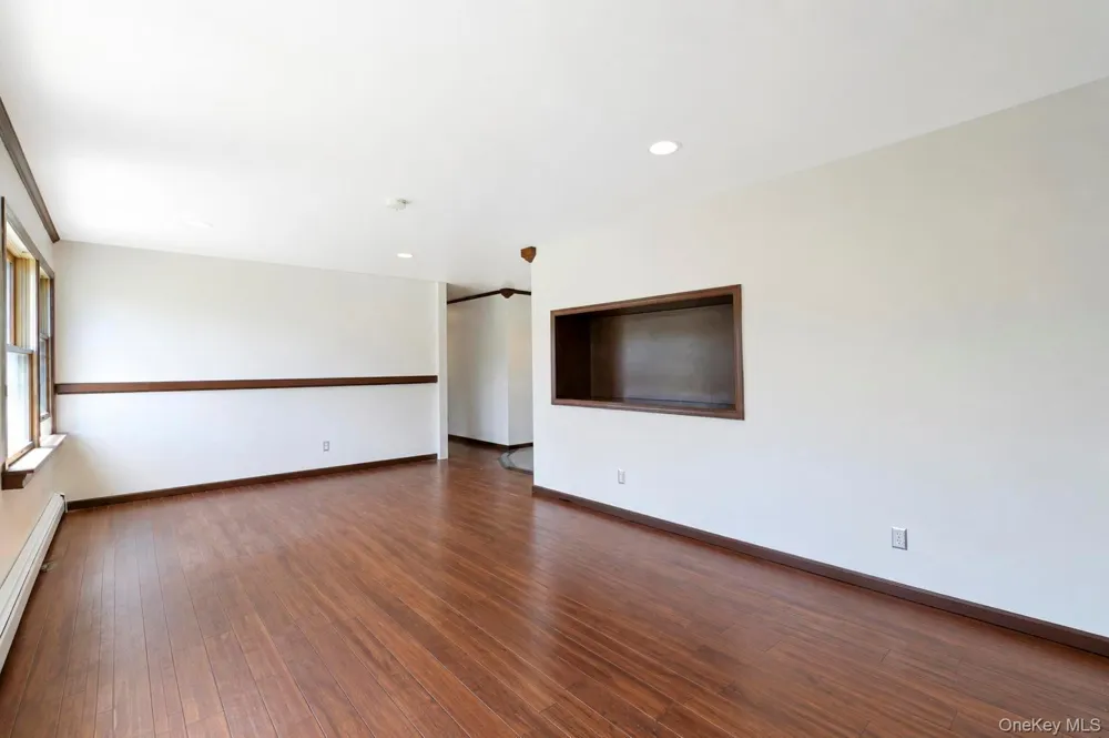 43 harrison drive Shirley, NY 11967
