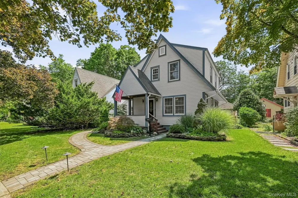 13 Washington Circle Suffern, NY 10901
