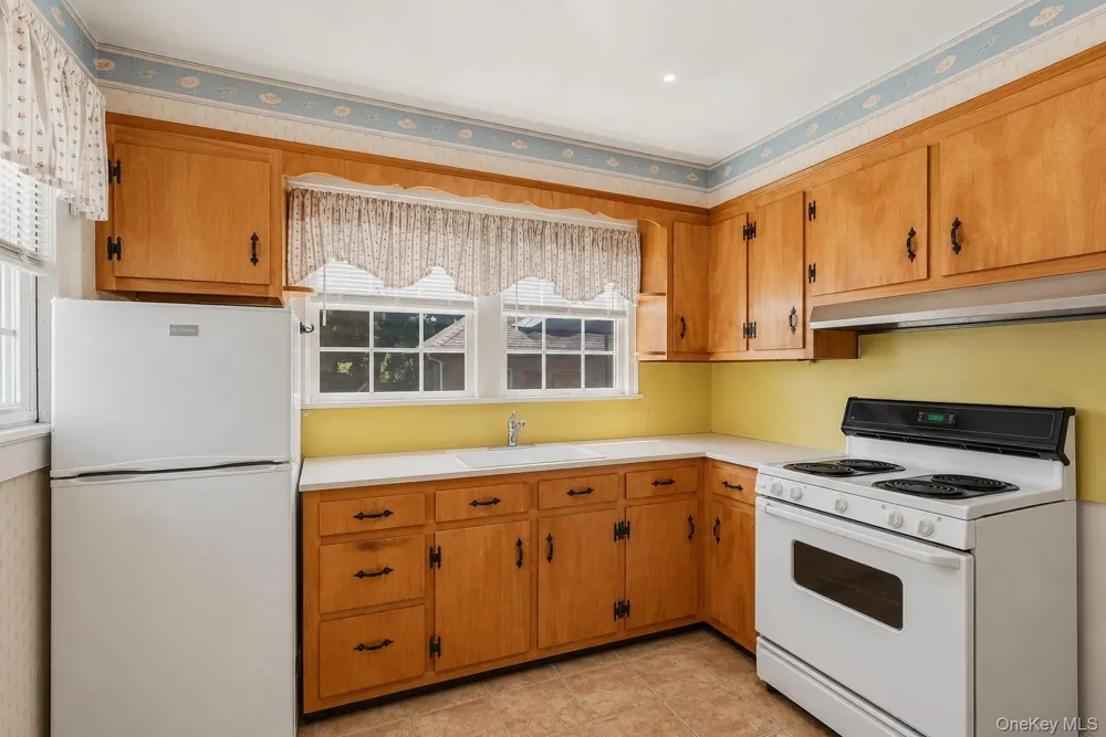 13 Washington Circle Suffern, NY 10901