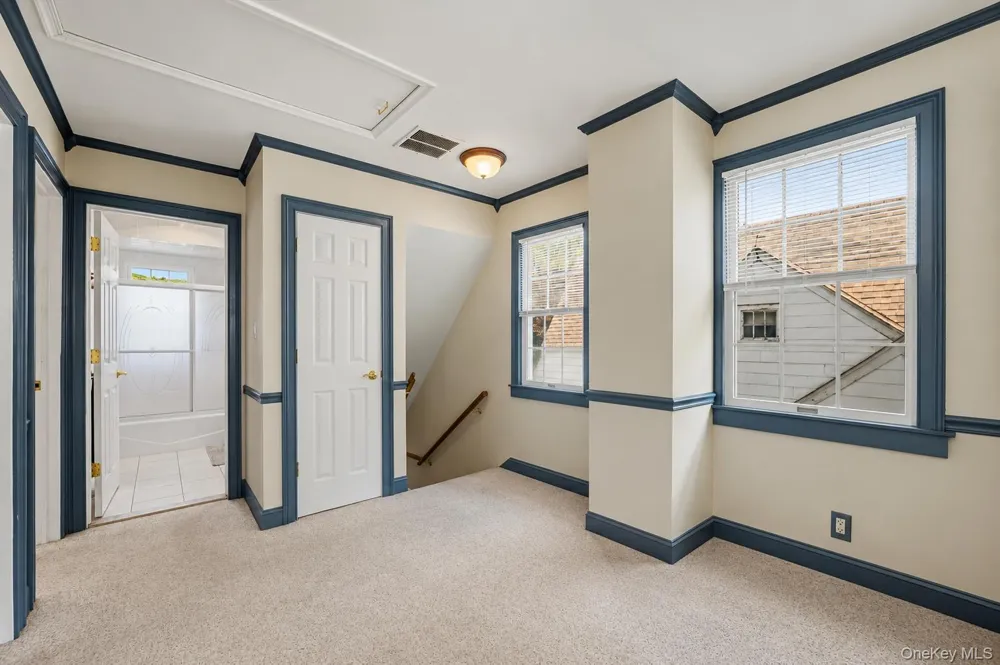 13 Washington Circle Suffern, NY 10901