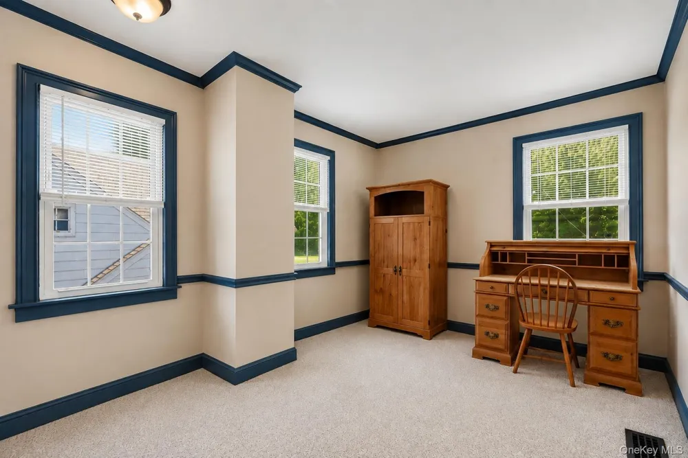 13 Washington Circle Suffern, NY 10901