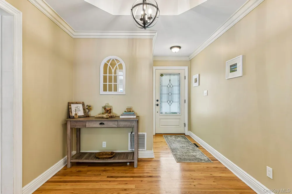 59 Derby Place Smithtown, NY 11787