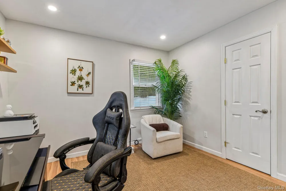 59 Derby Place Smithtown, NY 11787