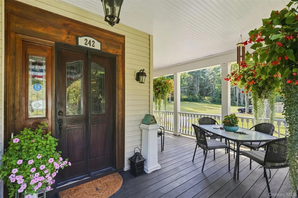 242 High Road Glen Spey, NY 12737
