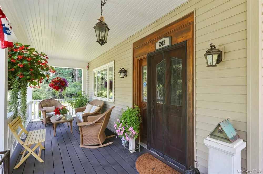 242 High Road Glen Spey, NY 12737