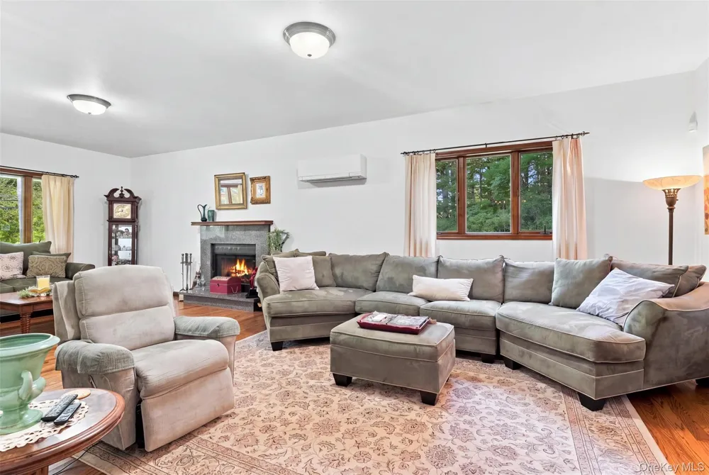 242 High Road Glen Spey, NY 12737