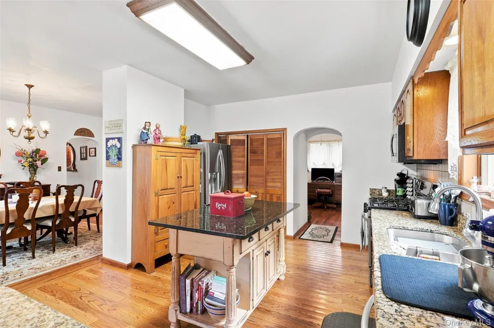 242 High Road Glen Spey, NY 12737