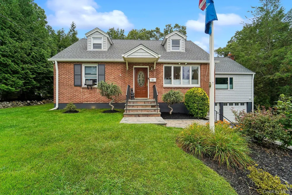 11 Fairview Place Suffern, NY 10901
