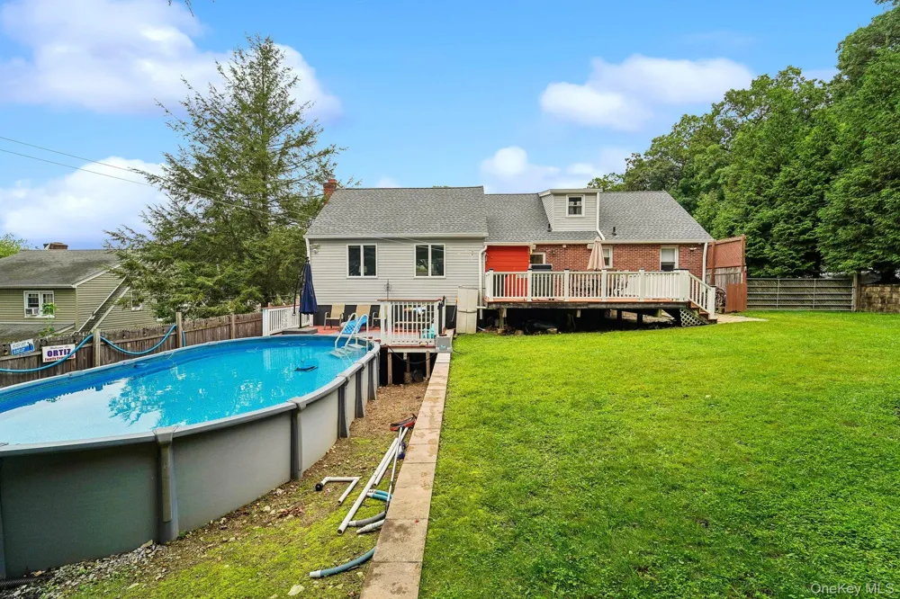 11 Fairview Place Suffern, NY 10901