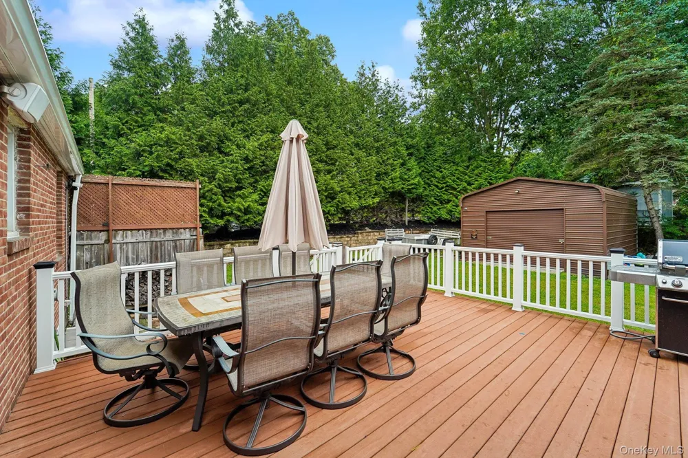11 Fairview Place Suffern, NY 10901