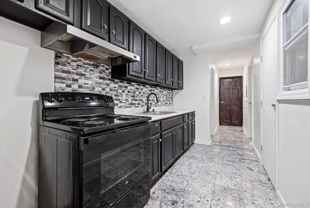 1086 Blake Avenue Brooklyn, NY 11208