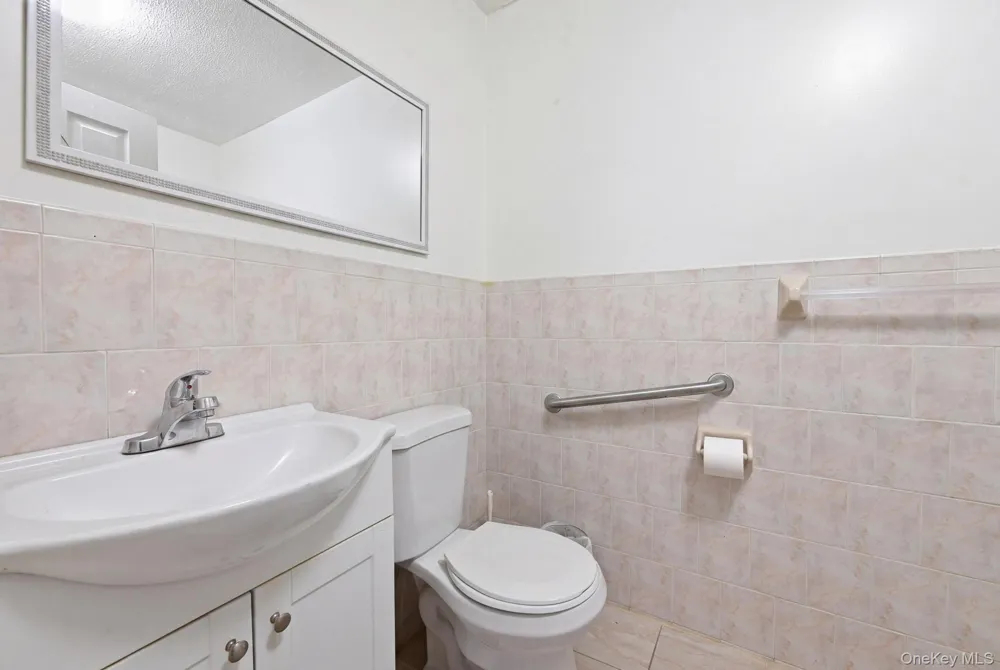 1086 Blake Avenue Brooklyn, NY 11208