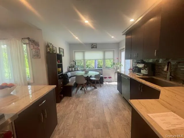 15 Captains Road North Woodmere, NY 11581