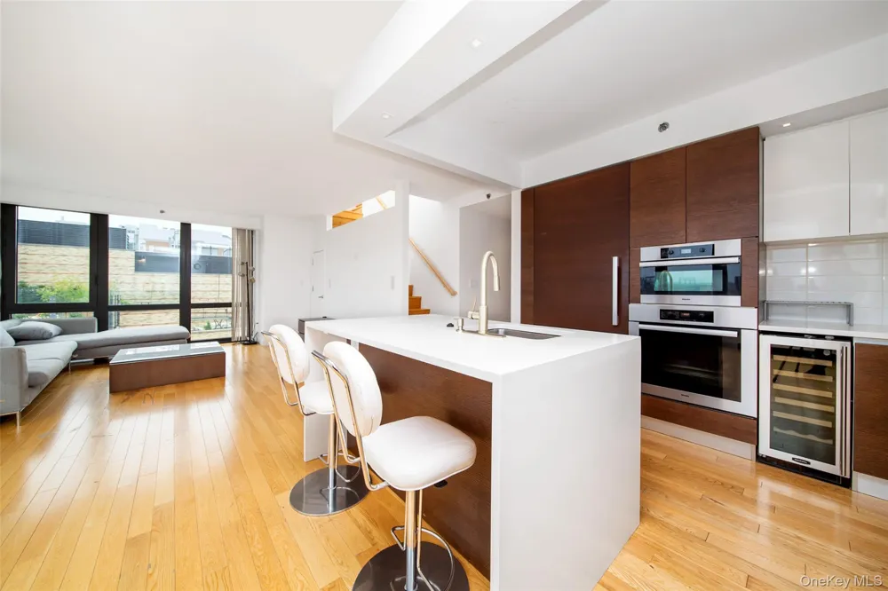 39-16 Prince Street #PHB Flushing, NY 11354
