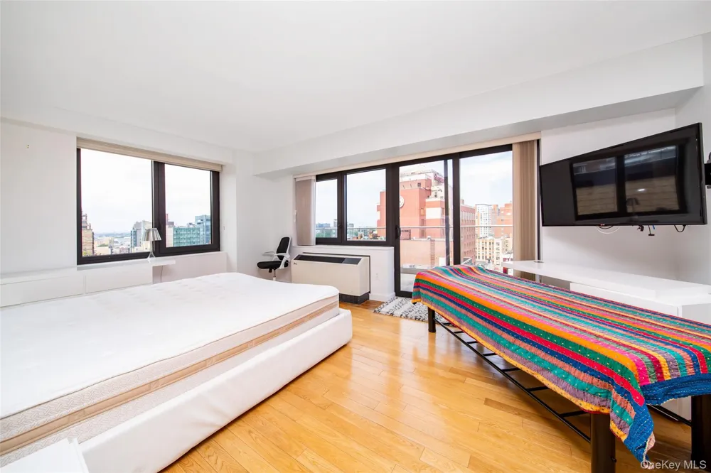 39-16 Prince Street #PHB Flushing, NY 11354