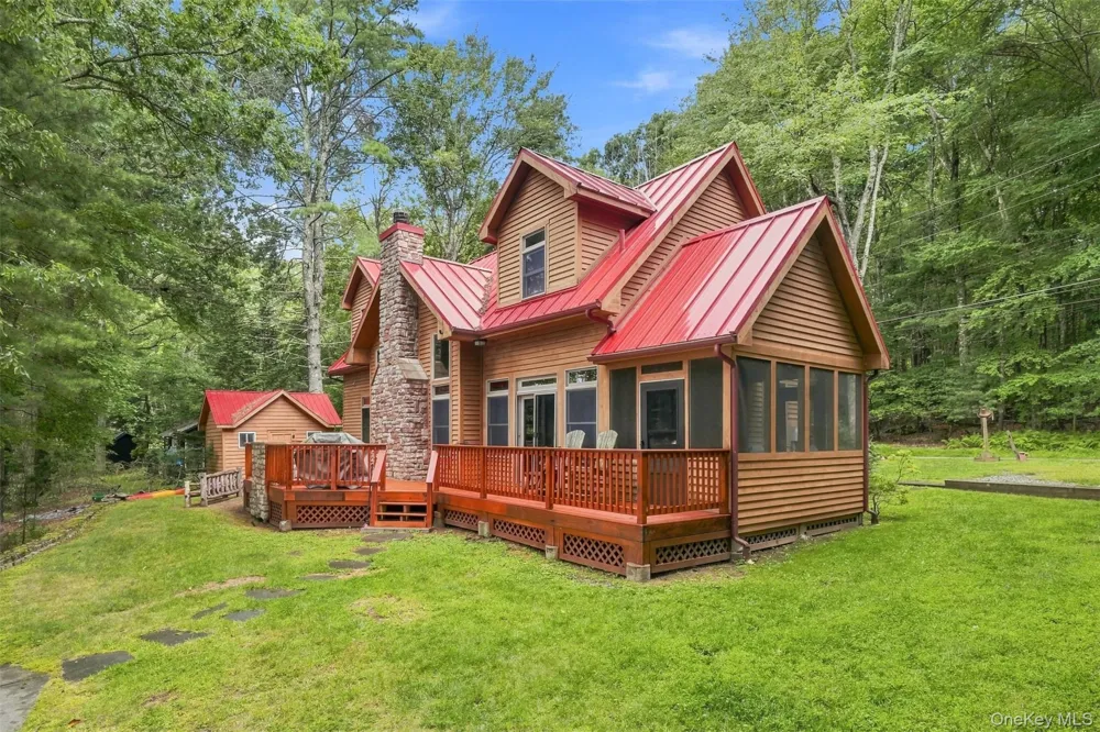 38 Devenoge Drive Highland Lake, NY 12743