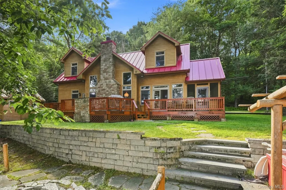 38 Devenoge Drive Highland Lake, NY 12743