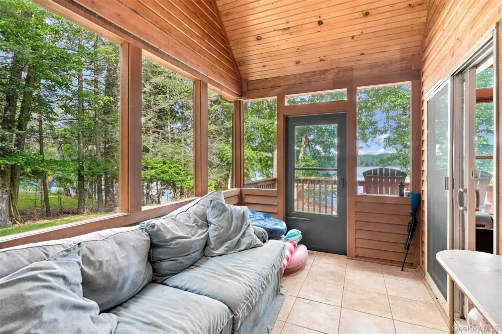 38 Devenoge Drive Highland Lake, NY 12743