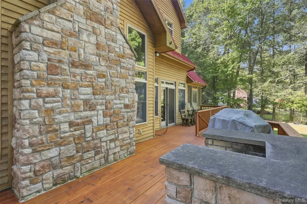 38 Devenoge Drive Highland Lake, NY 12743