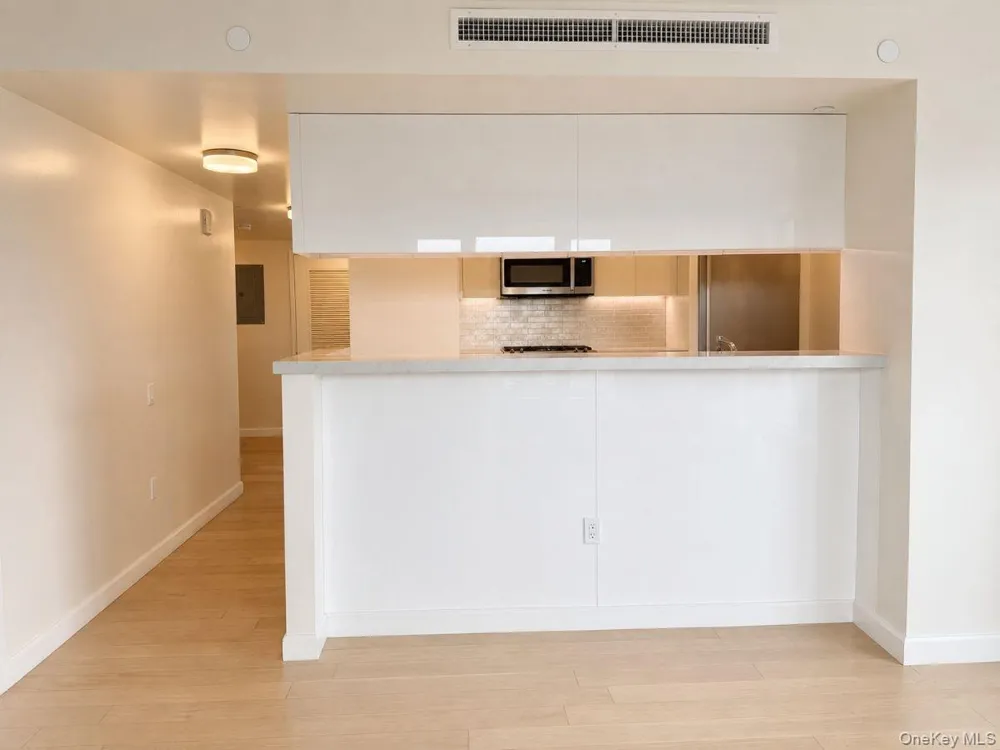 138-35 39th Avenue #6H Flushing, NY 11354