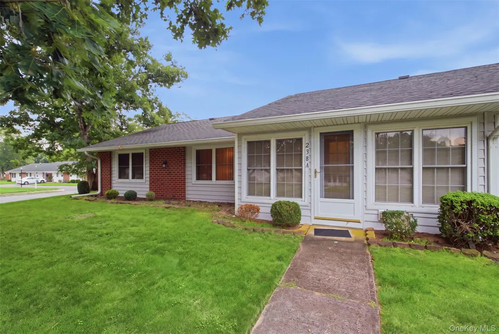 238 Blackpool Court #A Ridge, NY 11961
