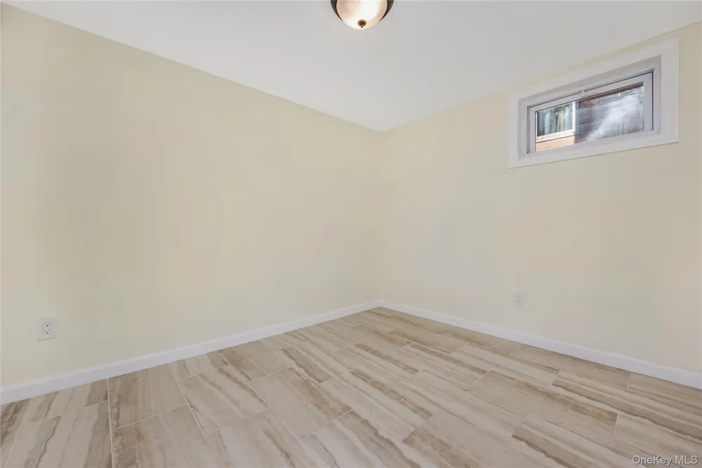 13550 234th Street Rosedale, NY 11422
