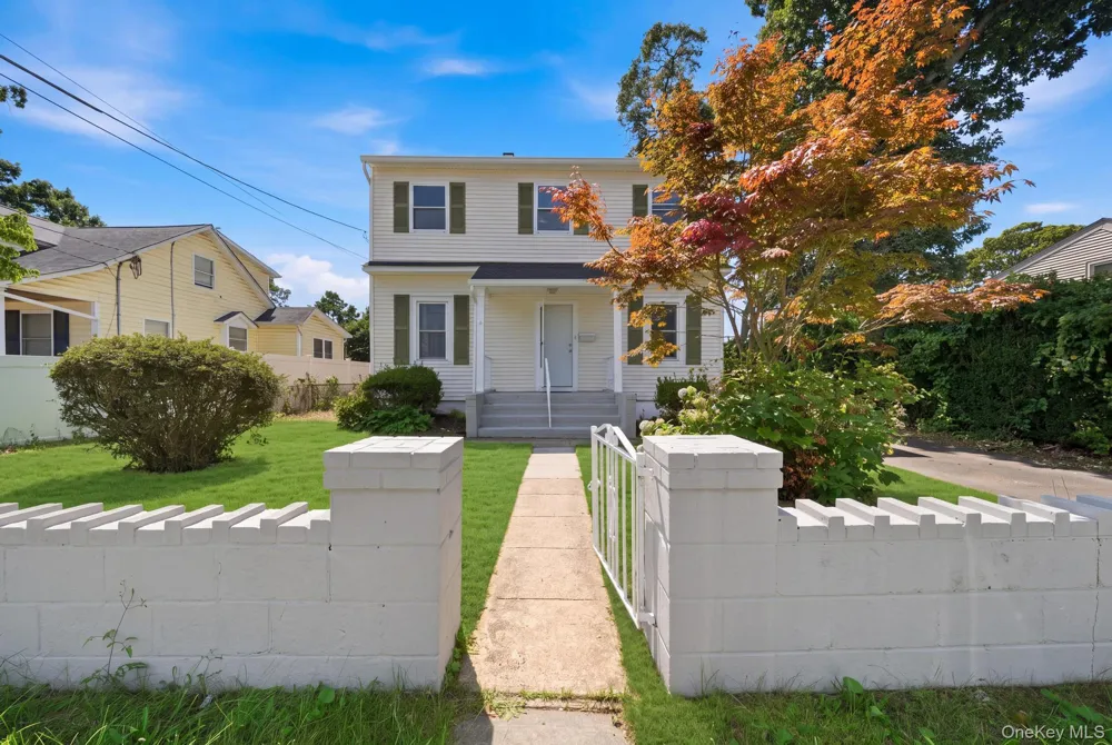 50 Bittermint Street Islip, NY 11751