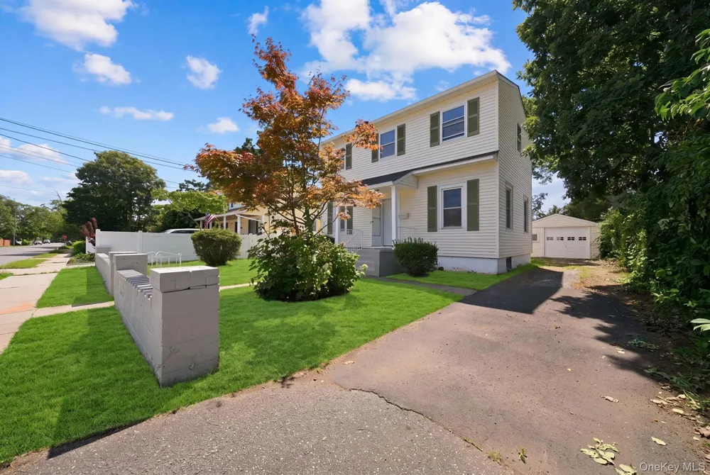 50 Bittermint Street Islip, NY 11751