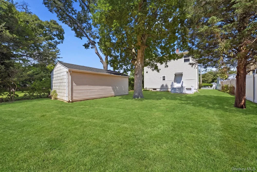 50 Bittermint Street Islip, NY 11751